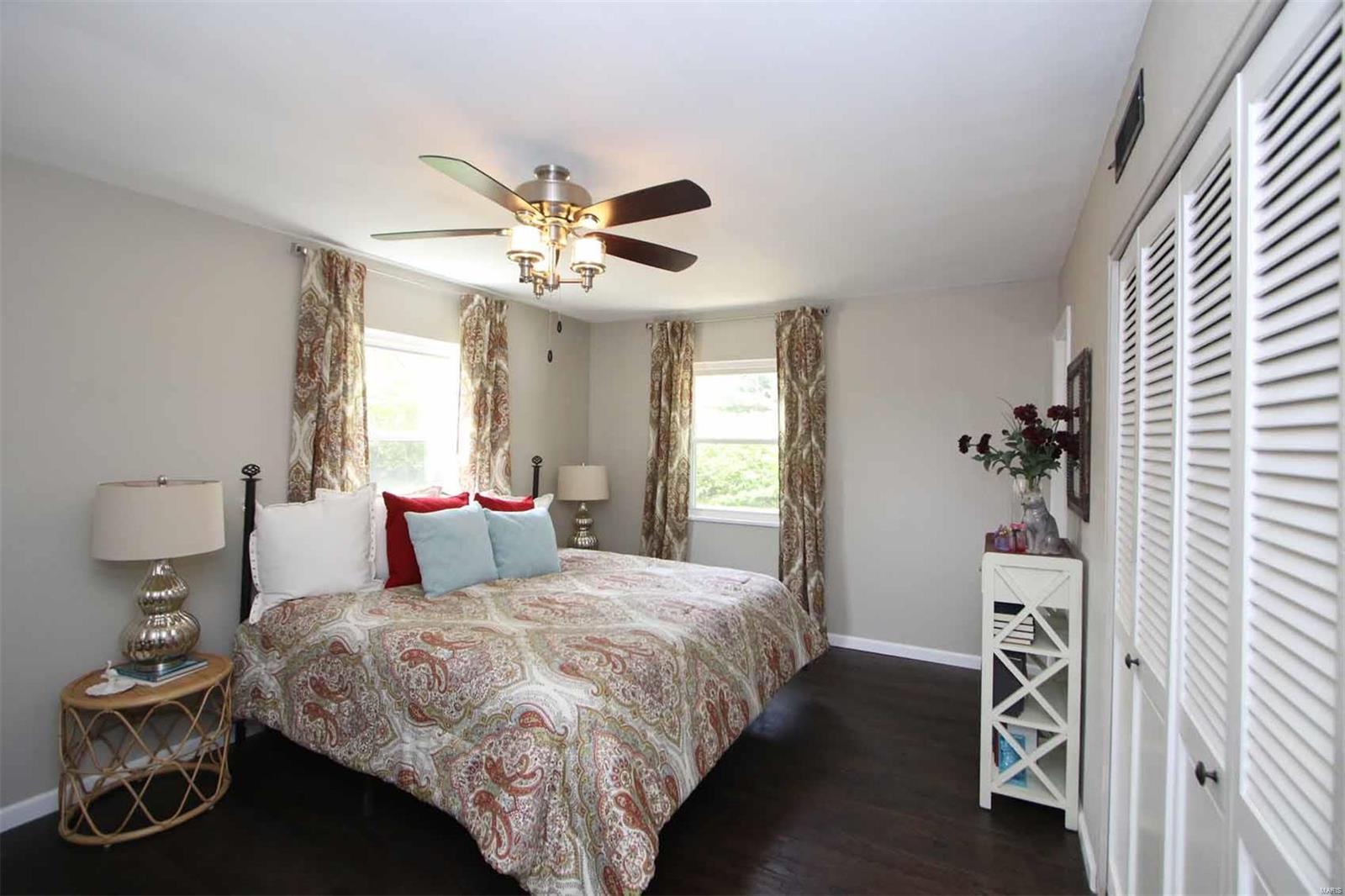 35 Clover Drive Belleville, IL 62221 - Photo 19 of 45