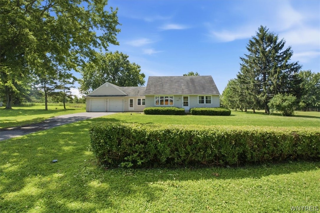 3643 Eckhardt Road Hamburg, NY 14075 - Photo 30 of 33