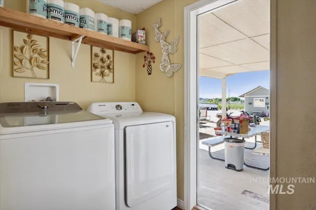 $950,000 | 15741 Willis Road, Caldwell, ID 83607