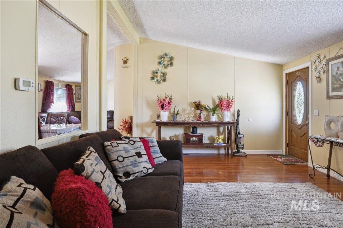 15741 Willis Road Caldwell, ID 83607 - Photo 6 of 48