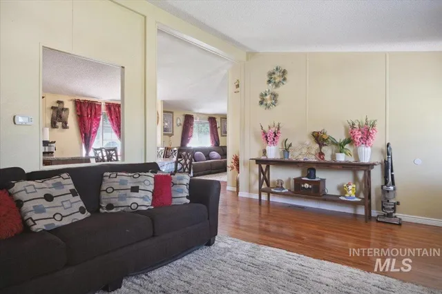 $950,000 | 15741 Willis Road, Caldwell, ID 83607