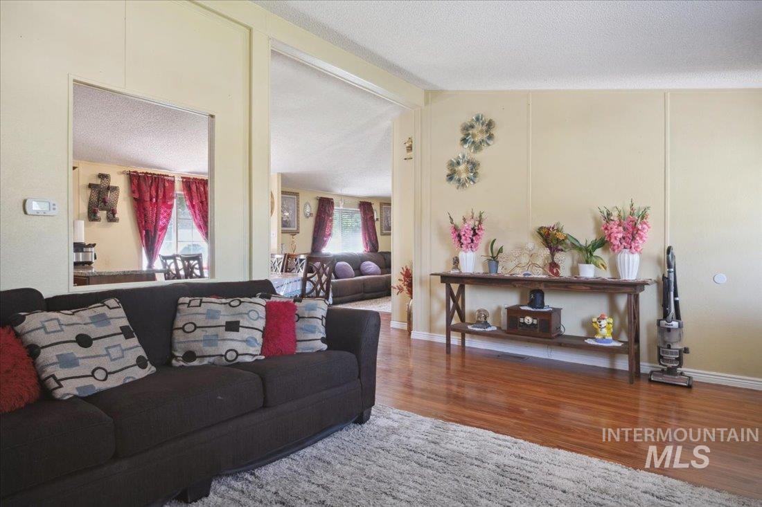 15741 Willis Road Caldwell, ID 83607 - Photo 7 of 48