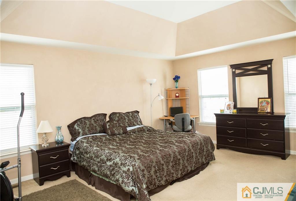 28 Carnation Road Monroe Township, NJ 08831 - Photo 14 of 22 Gallery Image 14