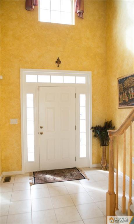 28 Carnation Road Monroe Township, NJ 08831 - Photo 3 of 22 Gallery Image 3