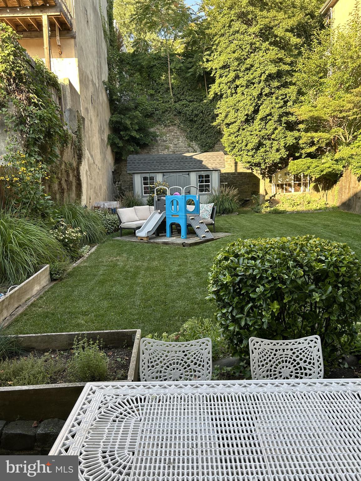 3919 Terrace Street Philadelphia, PA 19128 - Photo 51 of 58 Summer Picture (Foliage in Bloom)