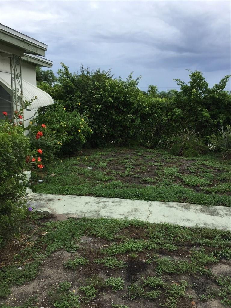 664 West 2nd Street Riviera Beach, FL 33404 - Photo 4 of 18 Photo 4