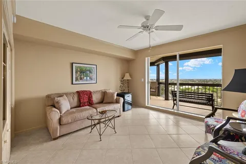$1,250,000 | 6001 Pelican Bay Boulevard, Unit 1205, Naples, FL 34108