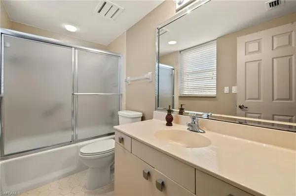 $1,250,000 | 6001 Pelican Bay Boulevard, Unit 1205, Naples, FL 34108