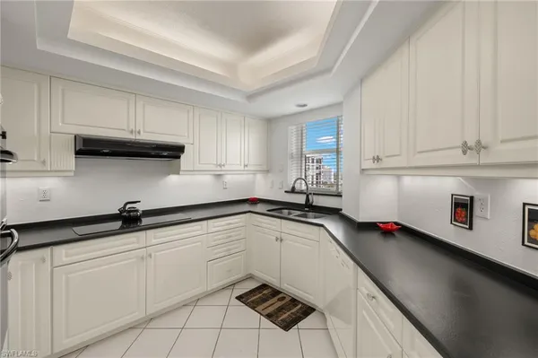 $1,250,000 | 6001 Pelican Bay Boulevard, Unit 1205, Naples, FL 34108