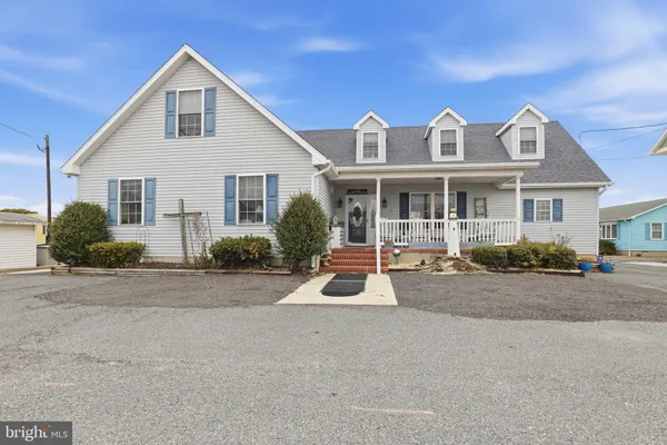 $1,200,000 | 38967 Willow Lane, Fenwick Island, DE 19944