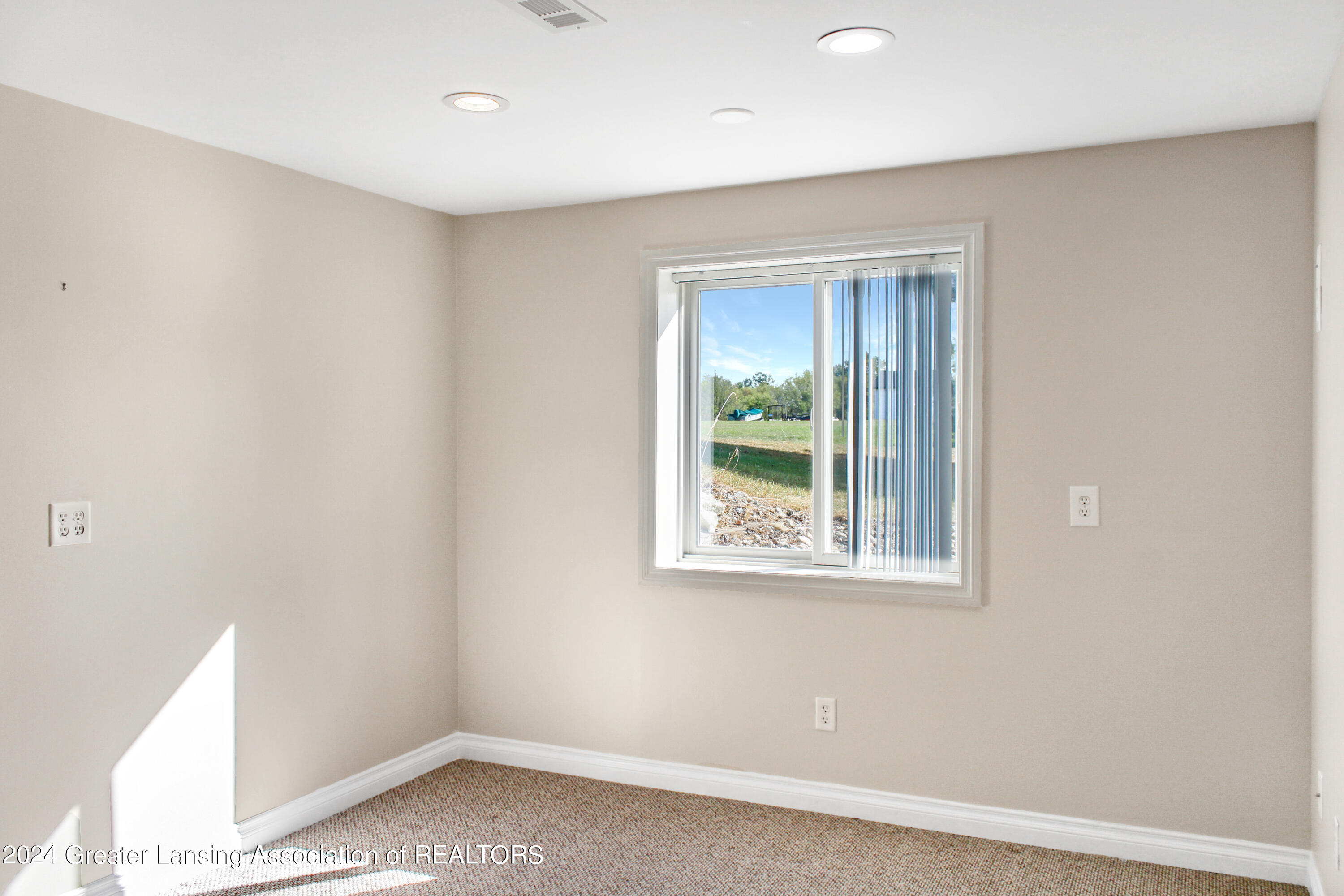 4142 Curtice Road Mason, MI 48854 - Photo 51 of 94 Bedroom 4