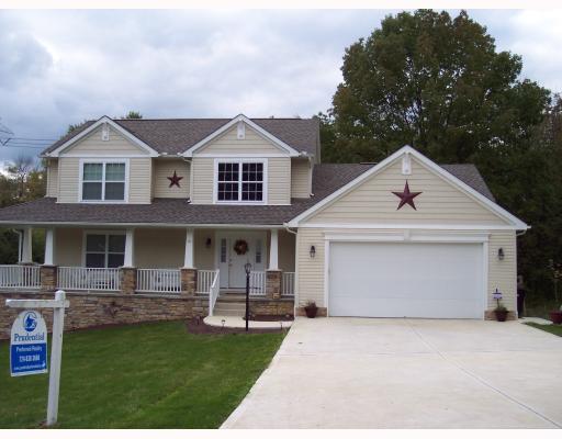 605 Bucktown Road Irwin, PA 15642 - Photo 1 of 18 Exterior Front.