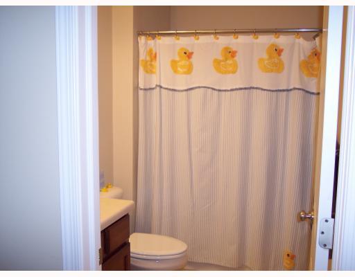 605 Bucktown Road Irwin, PA 15642 - Photo 11 of 18 Other. Main bath