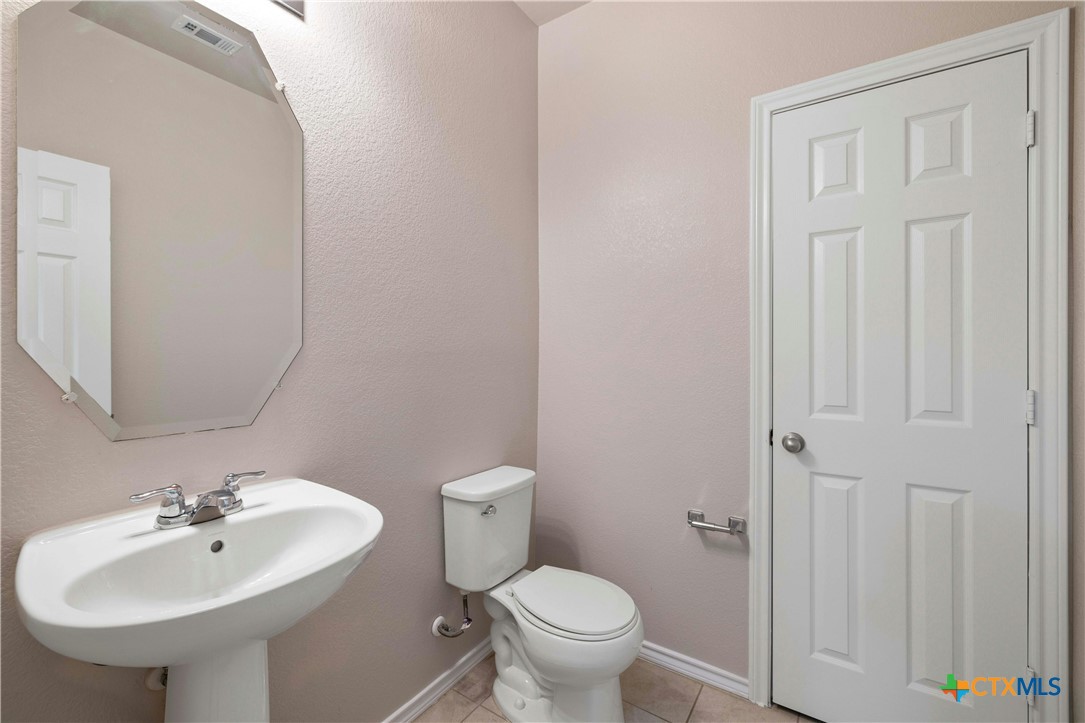 6010 Taffinder Lane Killeen, TX 76549 - Photo 10 of 37