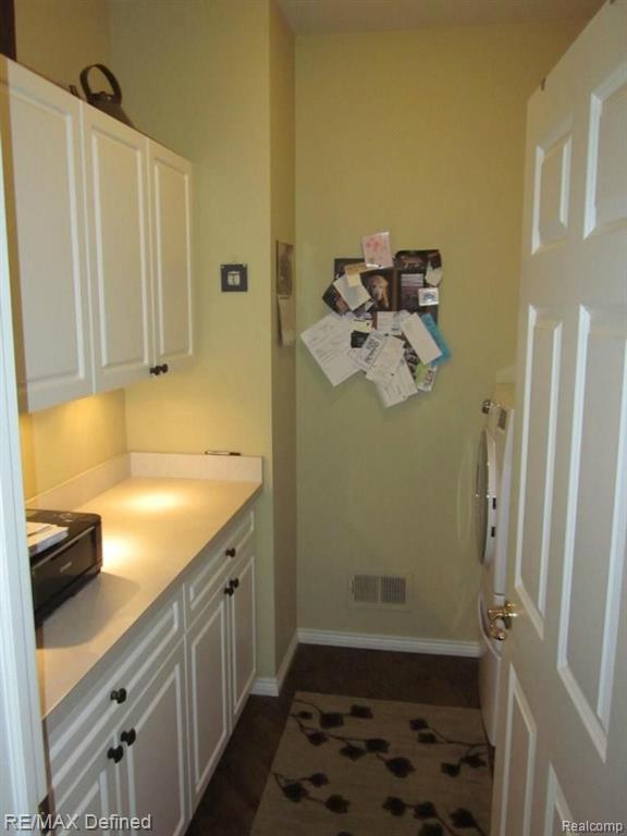 2670 Monarch Court Rochester, MI 48306 - Photo 27 of 36