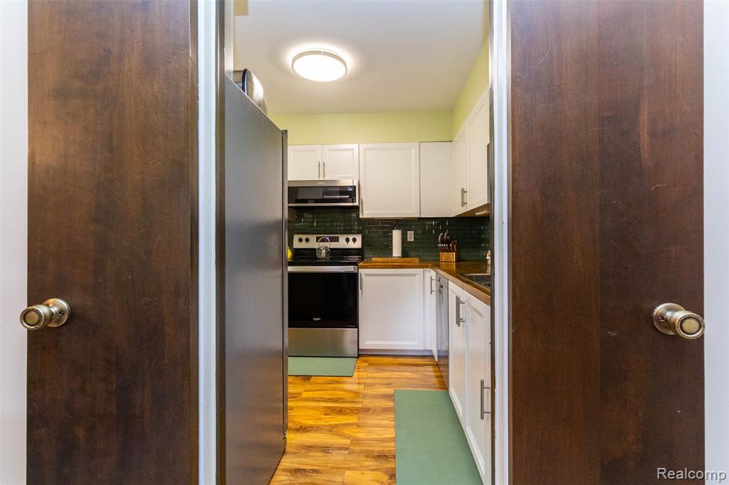 27330 Arborway Road, Unit 17 Southfield, MI 48033 - Photo 18 of 50 Gallery Image 18
