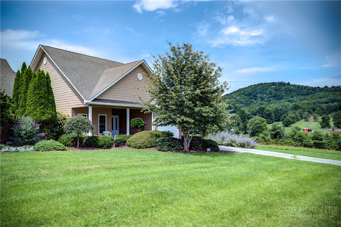 216 A Stone Ridge Lane, Unit 1 Sparta, NC 28675 - Photo 8 of 40 Gallery Image 8