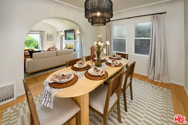 $1,750,000 | 502 North Gardner Street, Los Angeles, CA 90036