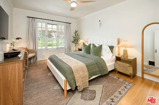 $1,750,000 | 502 North Gardner Street, Los Angeles, CA 90036