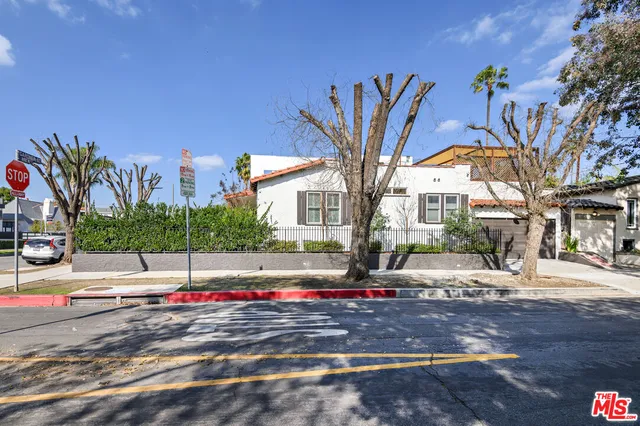 $1,750,000 | 502 North Gardner Street, Los Angeles, CA 90036