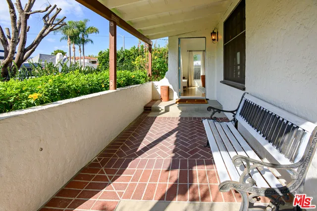 $1,750,000 | 502 North Gardner Street, Los Angeles, CA 90036