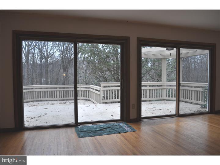178 Grubb Road Malvern, PA 19355 - Photo 5 of 14 Living Room