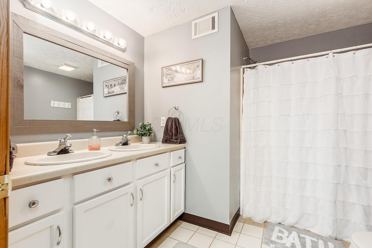 4677 Zuber Road Orient, OH 43146 - Photo 40 of 76 Gallery Image 40