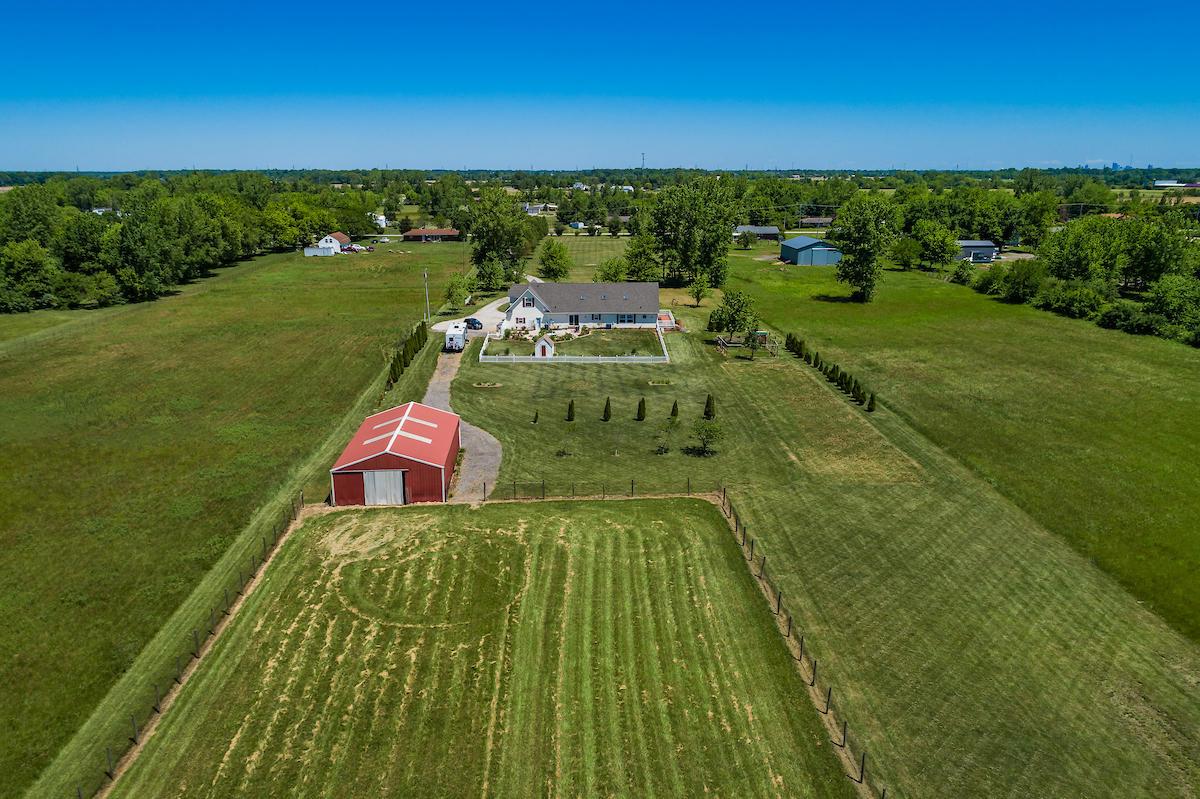4677 Zuber Road Orient, OH 43146 - Photo 4 of 76 Gallery Image 4
