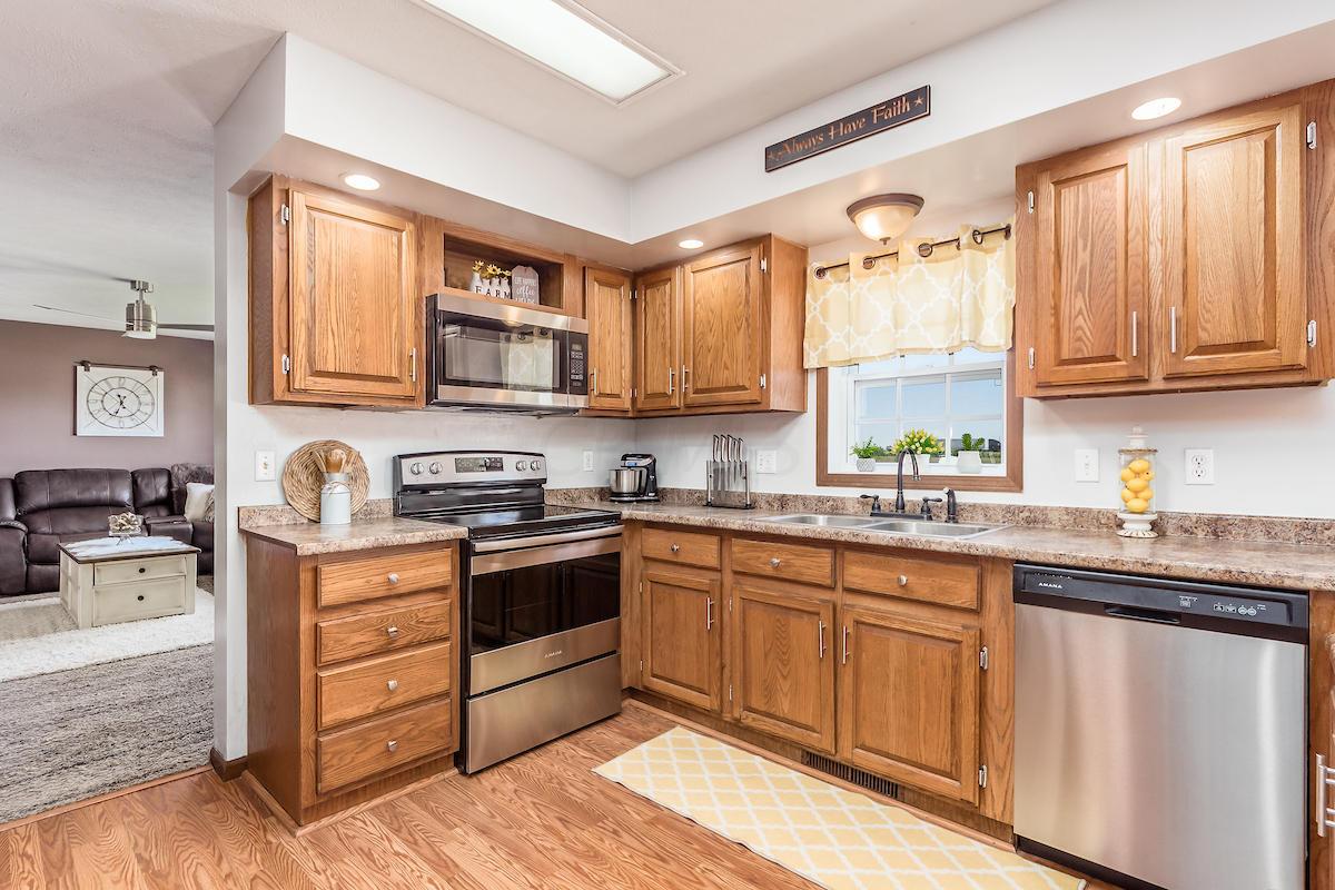 4677 Zuber Road Orient, OH 43146 - Photo 8 of 76 Gallery Image 8