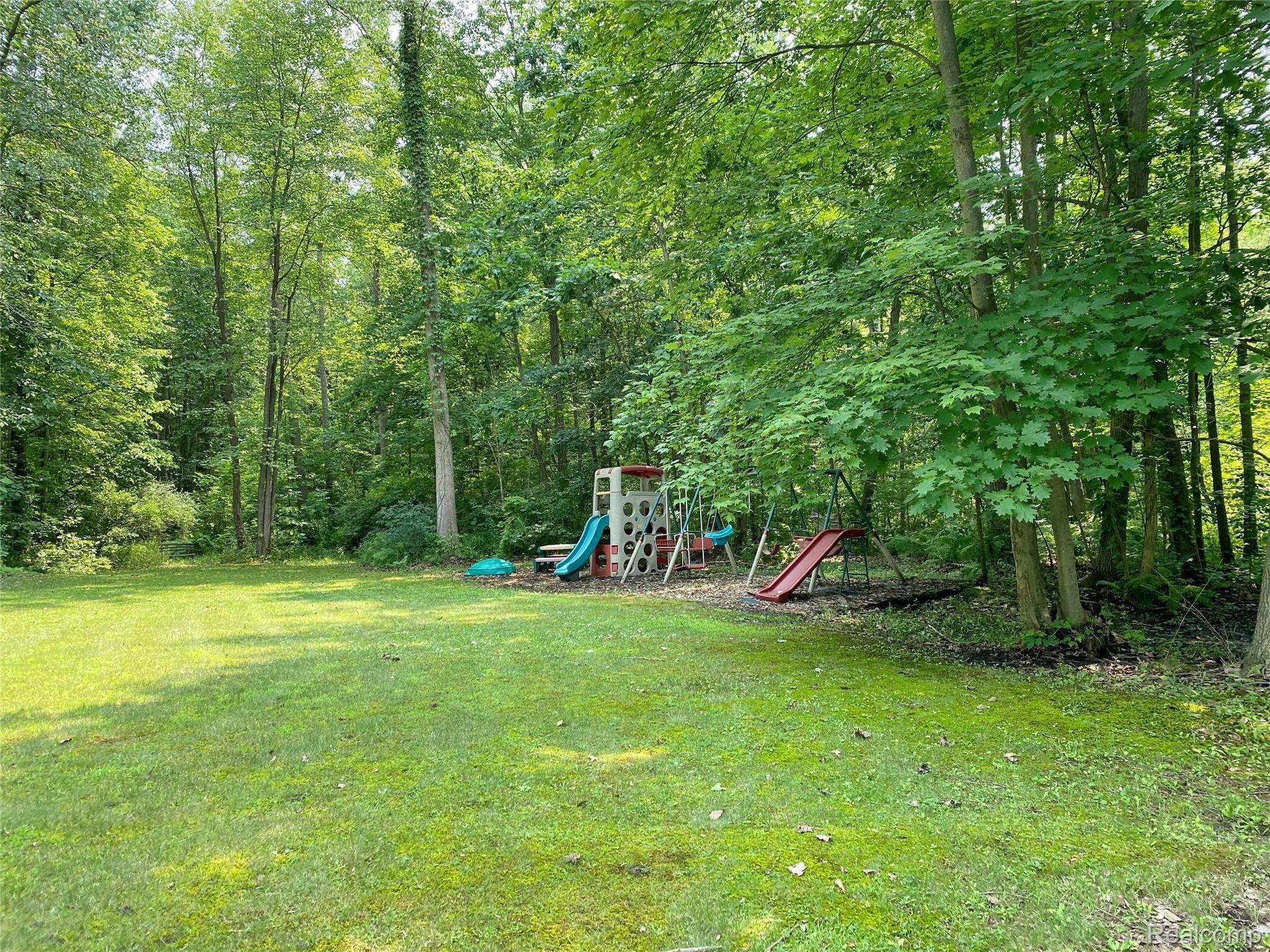 45101 Dunn Road Belleville, MI 48111 - Photo 47 of 51 IMG_3814.JPG