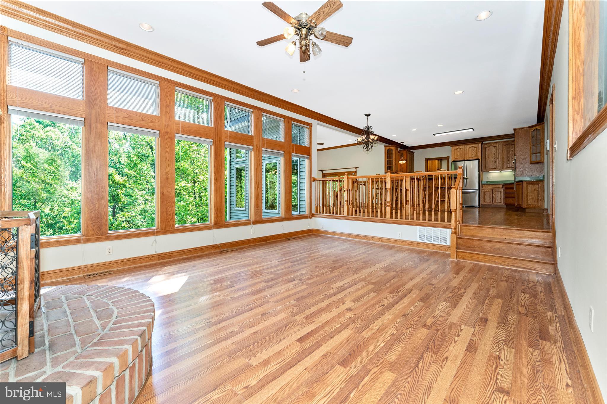 5019 Old Swimming Pool Road Frederick, MD 21703 - Photo 25 of 135 Living Room