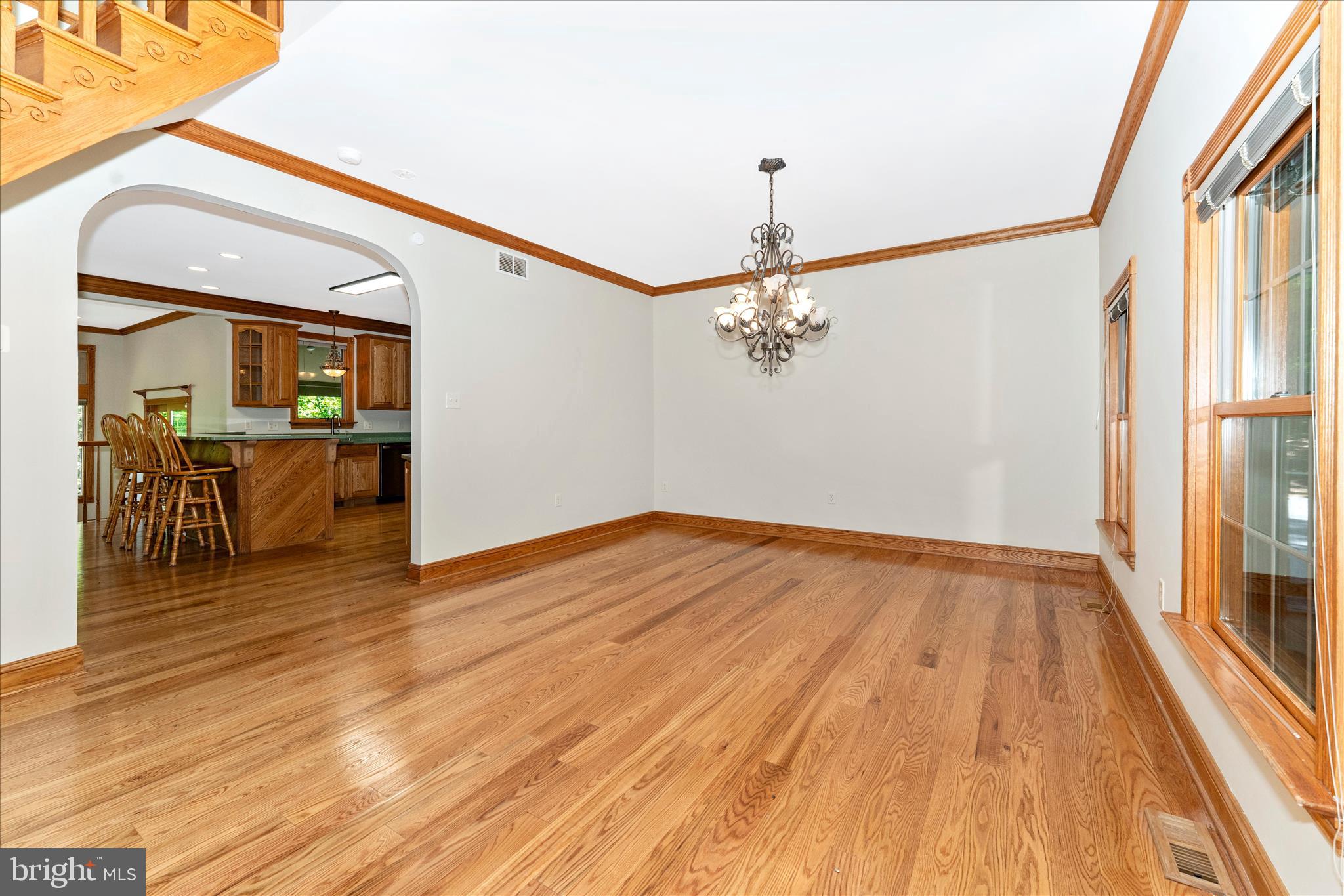 5019 Old Swimming Pool Road Frederick, MD 21703 - Photo 9 of 135 Large Formal Dining Room