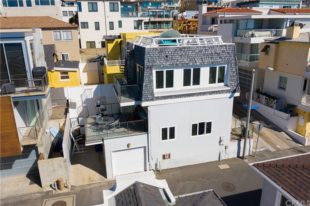 113 30th Place Manhattan Beach, CA 90266 - Photo 3 of 31