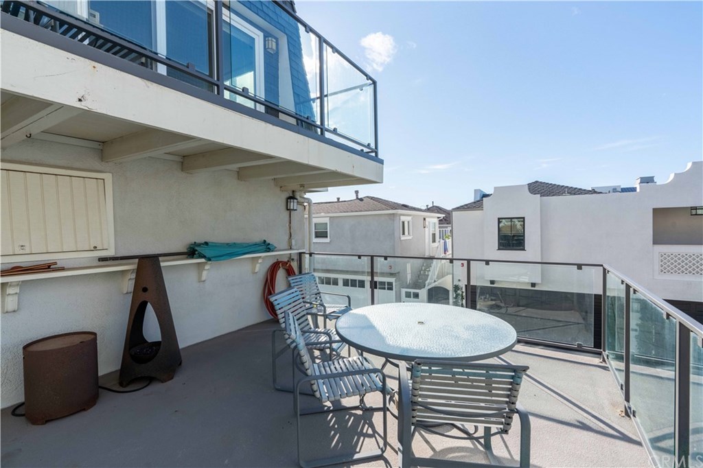 113 30th Place Manhattan Beach, CA 90266 - Photo 29 of 31