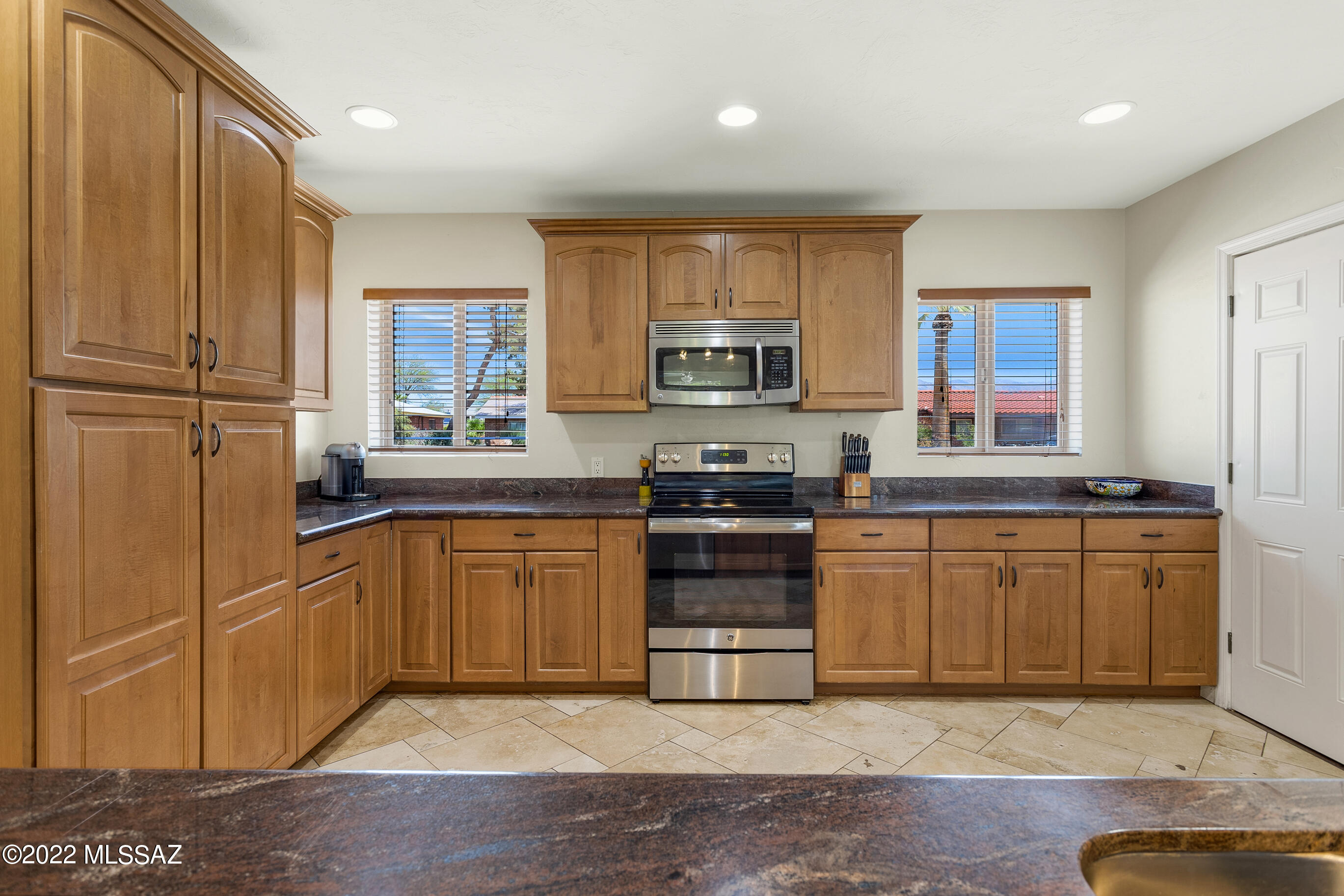 4422 East Bryn Mawr Road Tucson, AZ 85711 - Photo 11 of 31