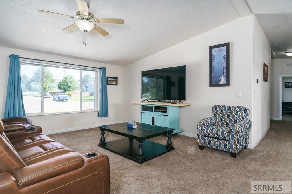 490 Snowflake Street American Falls, ID 83211 - Photo 11 of 43