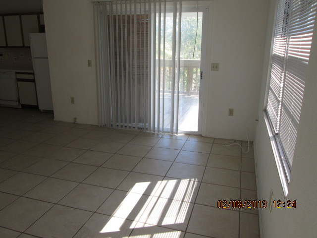 3945 Mary Road Big Pine Key, FL 33043 - Photo 13 of 23 Living area