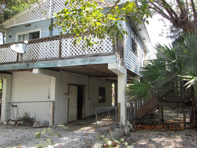 3945 Mary Road Big Pine Key, FL 33043 - Photo 9 of 23 Front View