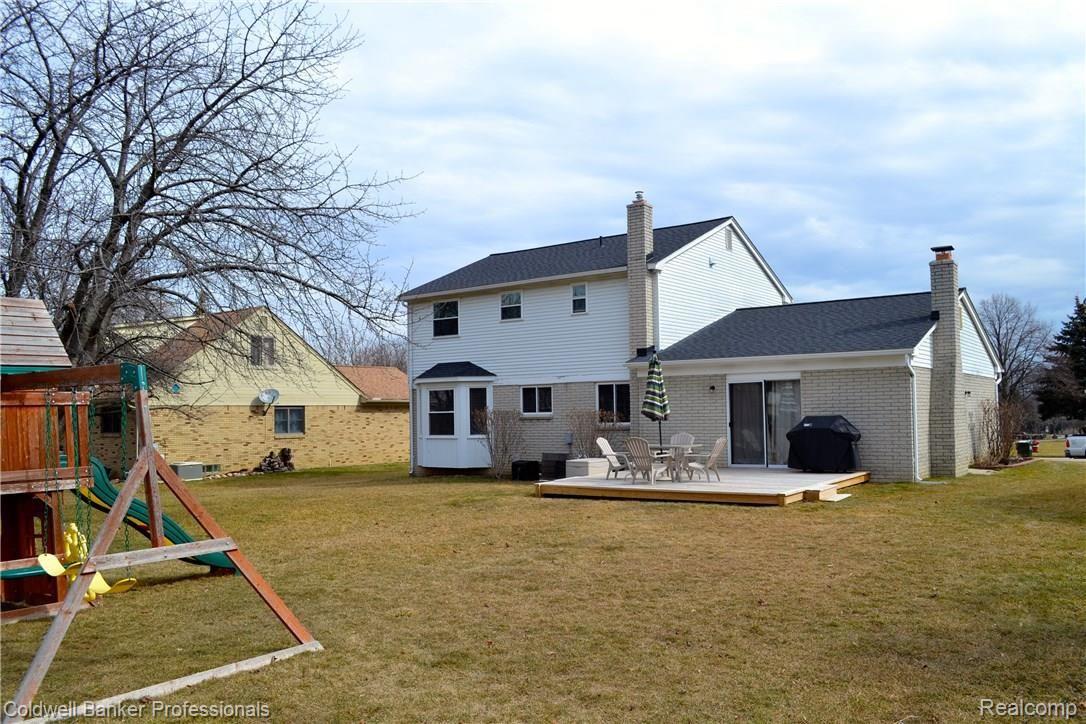 2156 Elkhorn Drive Rochester, MI 48307 - Photo 24 of 25 DSC_3958.JPG