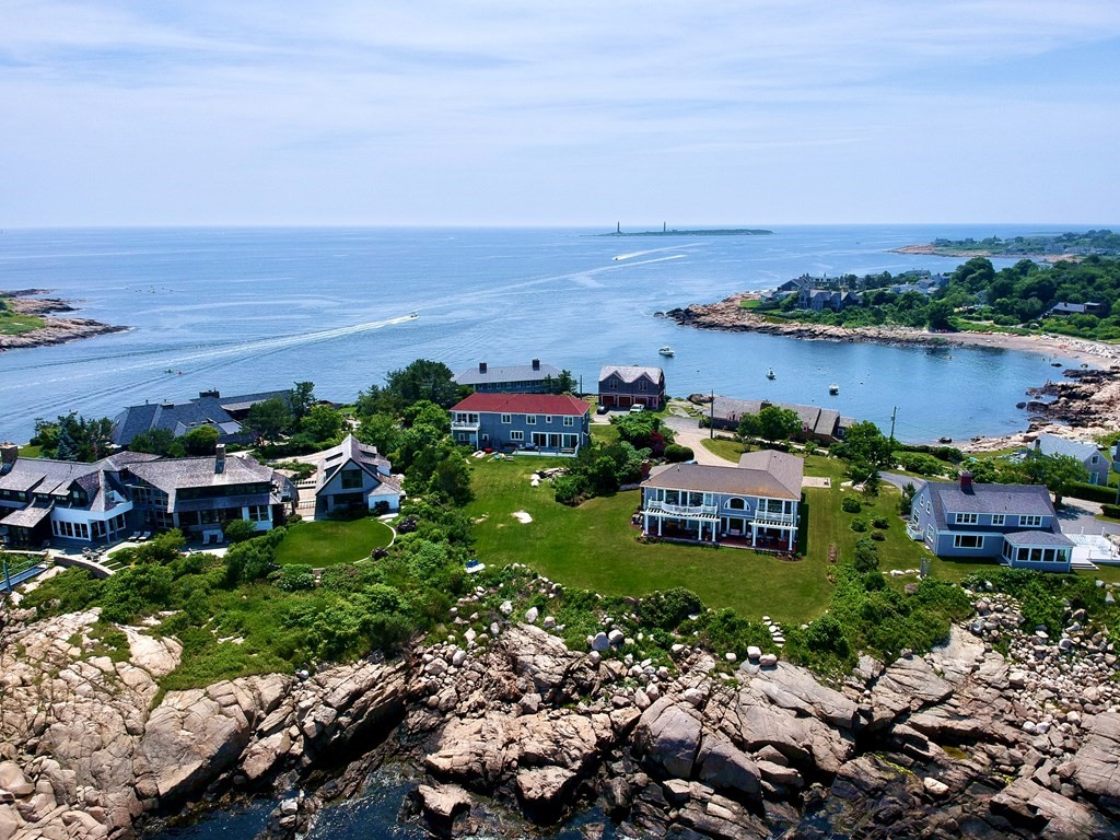 7 Gap Head Road Rockport, MA 01966 - Photo 1 of 37 Gallery Image 1