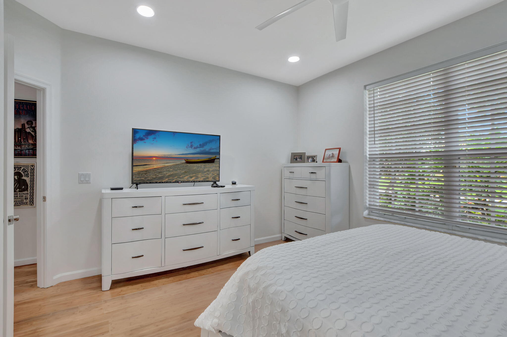 7636 Dorchester Road Boynton Beach, FL 33472 - Photo 27 of 58 Guestroom