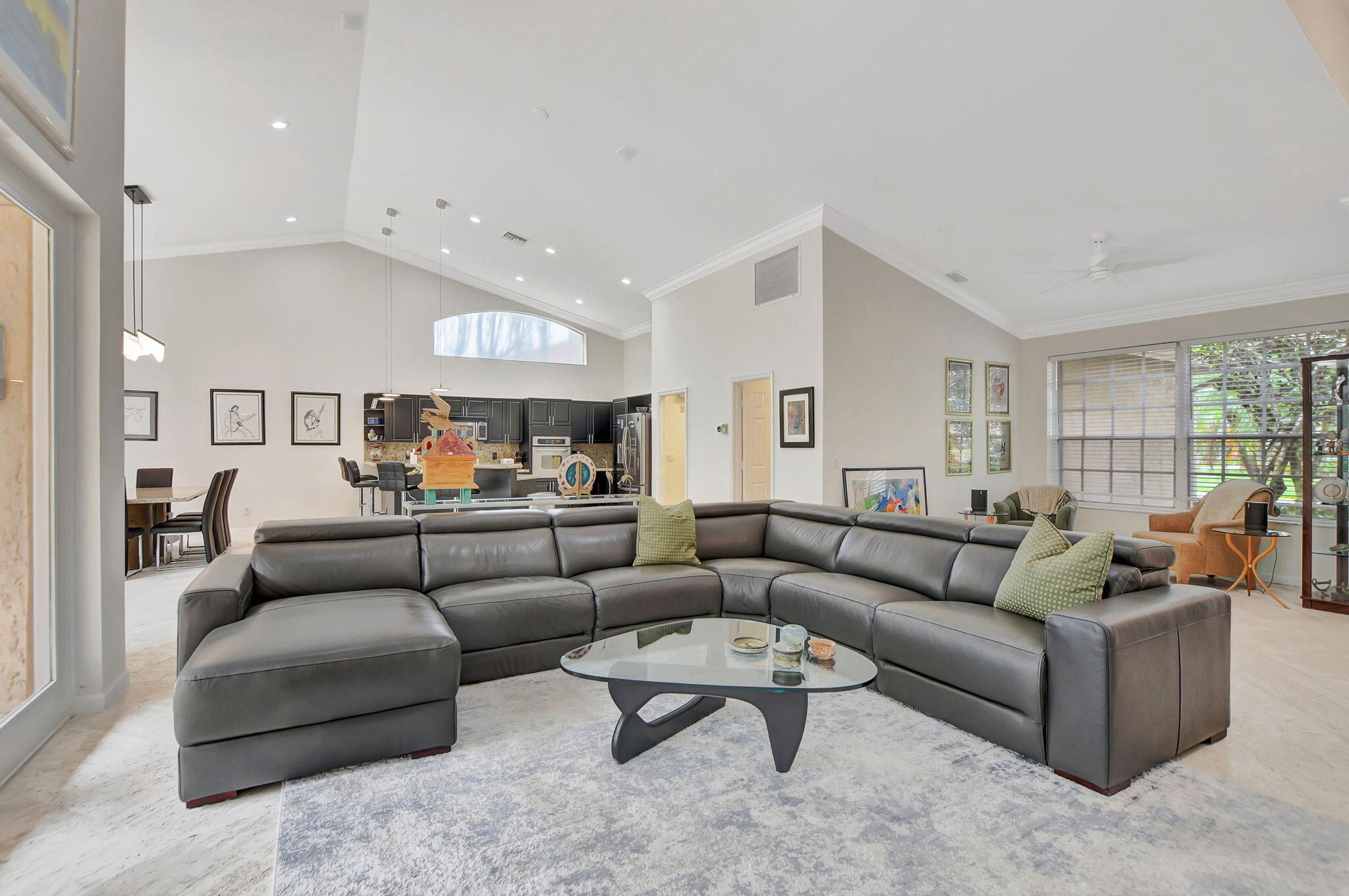 7636 Dorchester Road Boynton Beach, FL 33472 - Photo 7 of 58 Living/Family Room