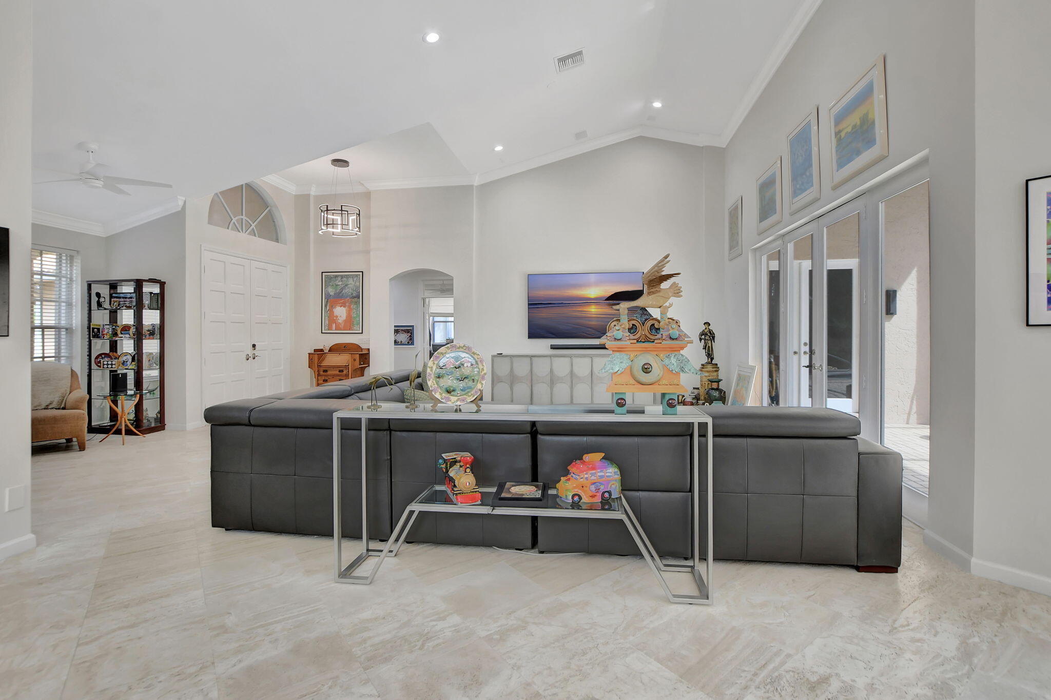7636 Dorchester Road Boynton Beach, FL 33472 - Photo 9 of 58 Living/Family Room