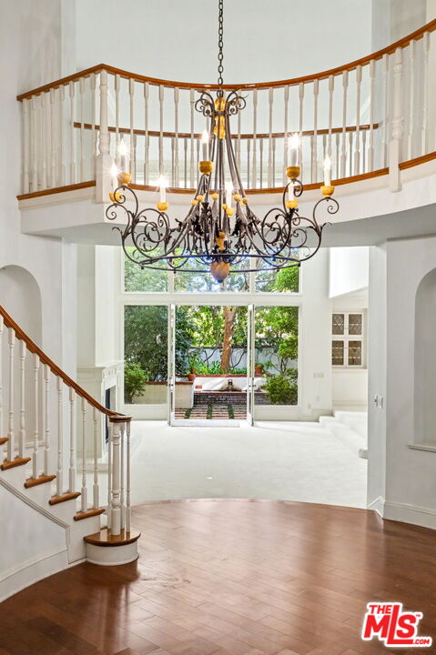12386 Ridge Circle Los Angeles, CA 90049 - Photo 30 of 65