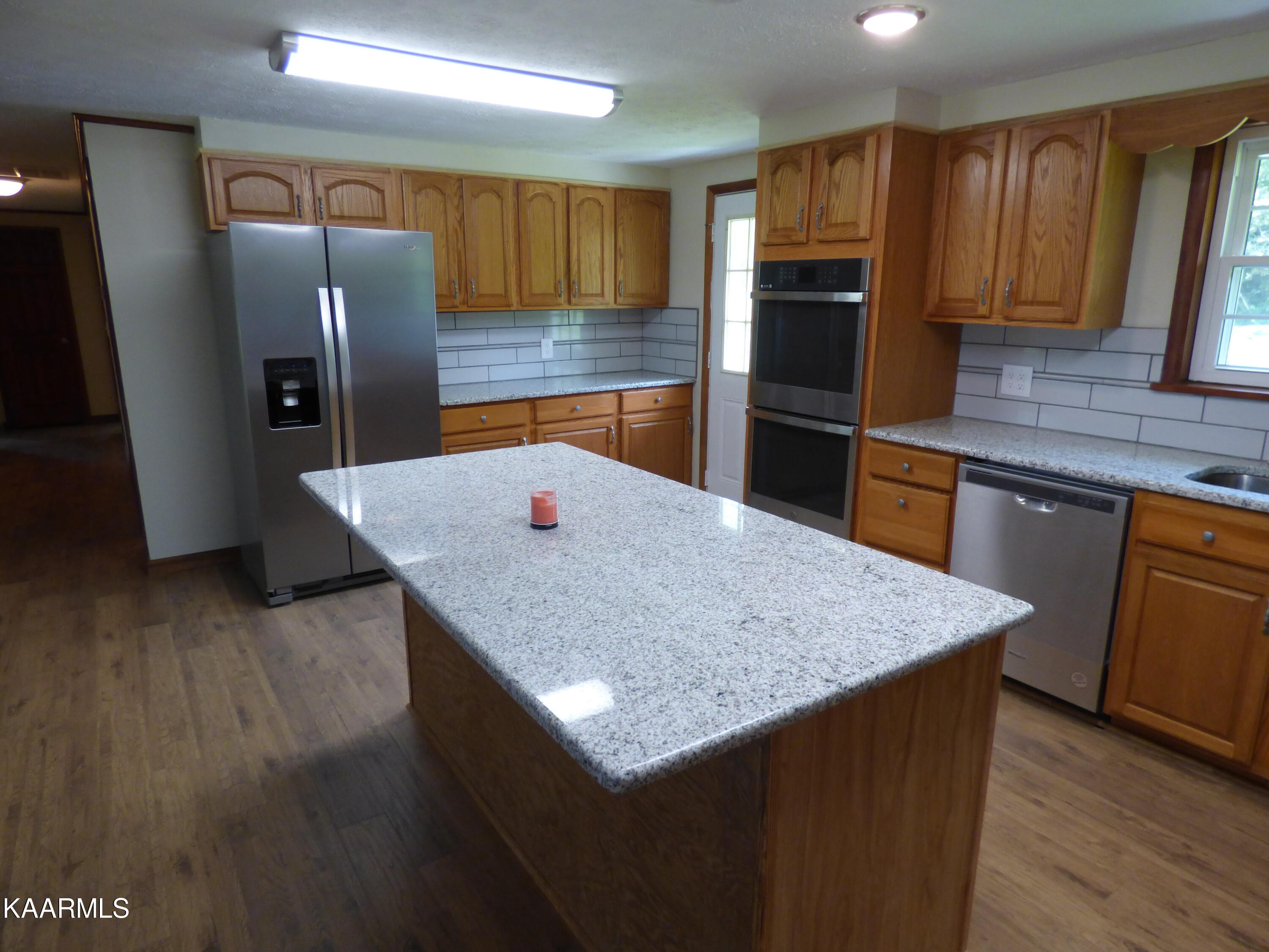 746 Maynard Road Crossville, TN 38571 - Photo 23 of 41 P1060091