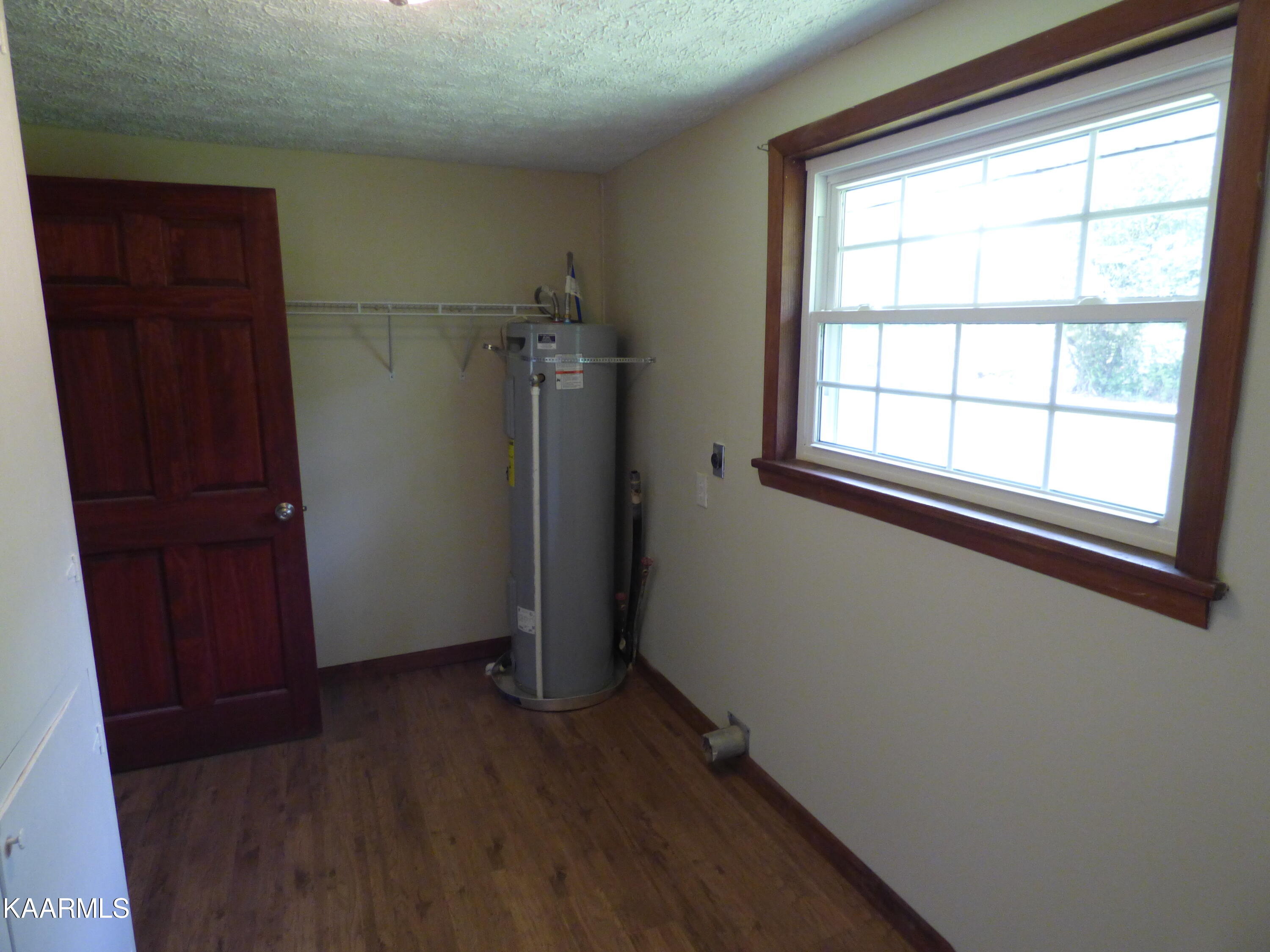 746 Maynard Road Crossville, TN 38571 - Photo 26 of 41 P1060094