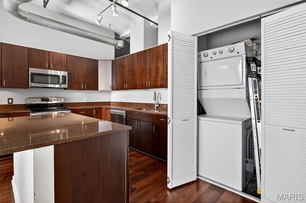 1501 Locust Street, Unit 608 St. Louis, MO 63103 - Photo 14 of 34