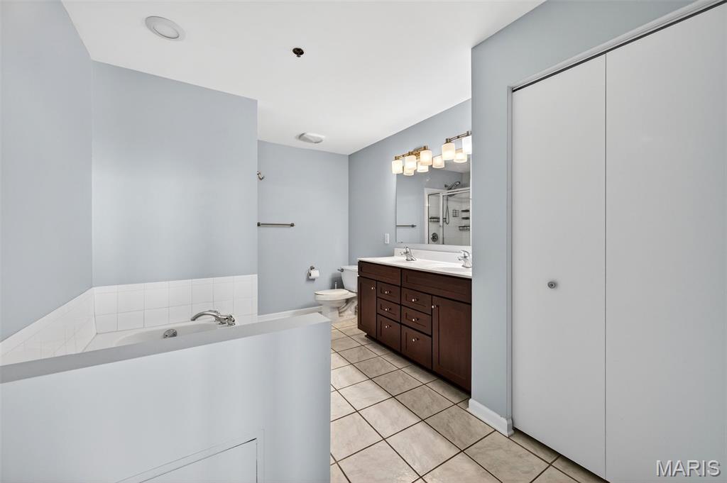 1501 Locust Street, Unit 608 St. Louis, MO 63103 - Photo 19 of 34