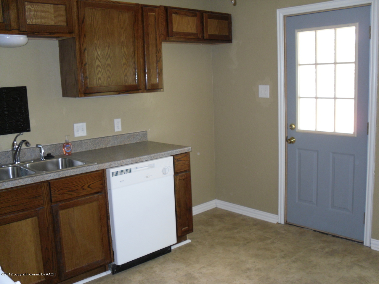 4011 Bowie Street Amarillo, TX 79110 - Photo 5 of 10 Kitchen 2