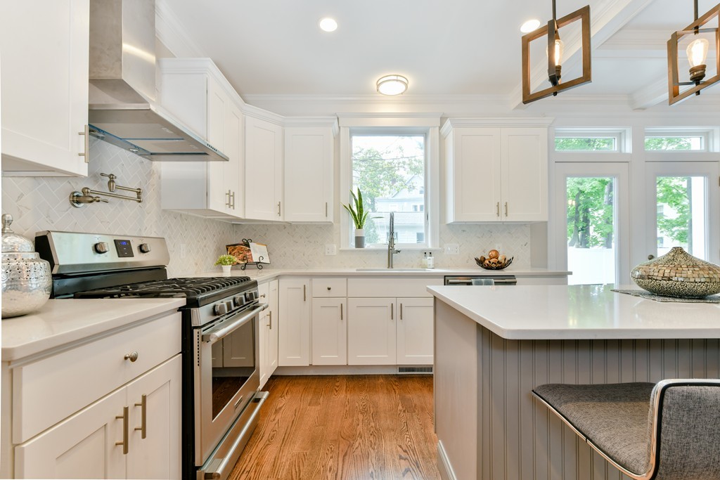 50 Lenglen Road, Unit 1 Newton, MA 02458 - Photo 6 of 22 Gallery Image 6